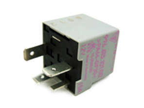 Kraftstoffpumpenrelais. Porsche 986 Boxster / 996 / 996 Turbo - 99661510100