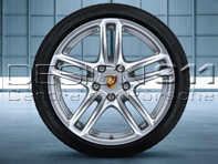 19' Panamera Turbo Jantes et pneus en alliage d'origine Porsche - 97004460222, 97004460282