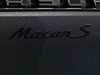 Rear badge MACAN S, in Black (high-gloss). Porsche Macan II / Macan II S - 95B04481571041, 95B04481571