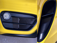 Kit completo di rete metallica per paraurti anteriore e prese d'aria laterali. Porsche 981 Cayman