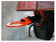 Rennline Einziehbarer Abschlepphaken. Porsche 964/993 (hinten) 944 (vorne) - E67