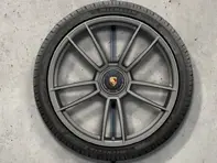 Cerchi in lega da 20'/21' 911 Turbo S, Platinum (satinato-lucido) e pneumatici invernali Porsche originale per 992 (911) Turbo / Turbo S - 992044601AC