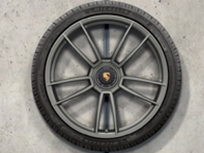 20'/21' 911 Turbo S, Platinum (Seidenglanz) Alufelgen & Winterreifen Original Porsche für 992 (911) Turbo / Turbo S - 992044601AC