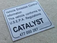 Katalysator-Aufkleber. Porsche 911 / 924 / 928 / 944 / 968 / Boxster - 477000267