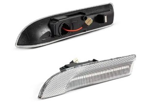 Sequentielle LED-Seitenblinker mit klarer Linse. Porsche Cayenne 970.1 - 97063103302, 97063103402