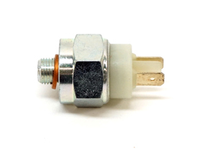 Interrupteur de lumière de frein. Porsche 356 / 911 / 912 - 90161340100, 64461340100, 6DL 003 262-001, 6DL003262001