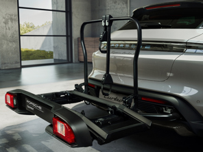 Porte-vélos arrière. Porsche Taycan Cross Turismo / Sport Turismo - 9J0813601, 9J104480120