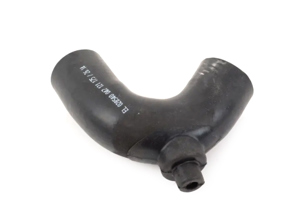 Durite d'eau de radiateur coudée. Porsche 924 - 047121175
