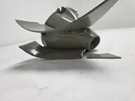 Déflecteur d'air d'alternateur endommagé. Porsche 911 1970-77 - 91110603300