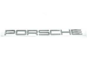 „PORSCHE“ CHROM-Heckdeckelemblem. Porsche 991 - 99155923500