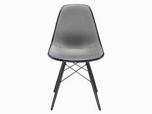Silla auxiliar de plástico Eames - Pepita. Edición limitada - WAP0500550R0UK, WAP0500500RGCP