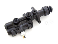 Brake master cylinder with switch. Porsche 911 / 930 / 912 / 914 - 91135501202, 1661100200, 90135501202, 91135501201