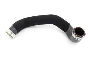 Tuyau de pression d'échangeur thermique. Porsche 958 Cayenne 3.0 L Diesel (2012-2018) - 95811073820, 7P0145738B