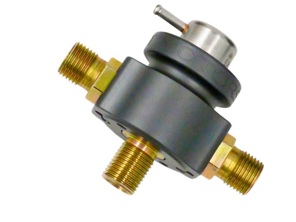 Régulateur de pression de carburant. Porsche 964 / 928 / 944 - 92811019825, 92811019804, 92811019803, 0 280 160 297, 0280160297 - AMS9050006