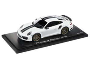 Porsche 911 Turbo S, Serie Exclusiva - WAP0219030H