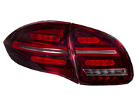 Kit fanale posteriore / lampade con lente trasparente / rossa e base nera. Porsche Cayenne 958 2012-14 - 95804490026