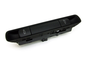 Panel de interruptores para abrir el capó y la tapa trasera. Porsche 987 Boxster / 987C Caimán / 997 - 99761310502A05, 99761310501A05, 99761310500A05, 99761310502, 99761310501, 99761310500, 99761310503A05 - URO-015140, KD-299