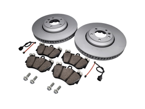 Bremsbeläge und Bremsscheibenpaket vorn. Porsche Cayenne 957 TURBO S - 95535140161, 95535140261, 95535193952, 95561236552, 958615301, 958615302